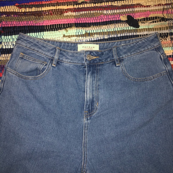 Pac Sun Mom Jeans - Picture 3 of 4